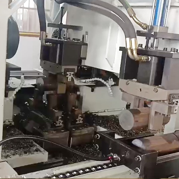 棒材全自動(dòng)雙頭伺服倒角機(jī)（上下料,銑端面,鉆中心孔,倒外角）